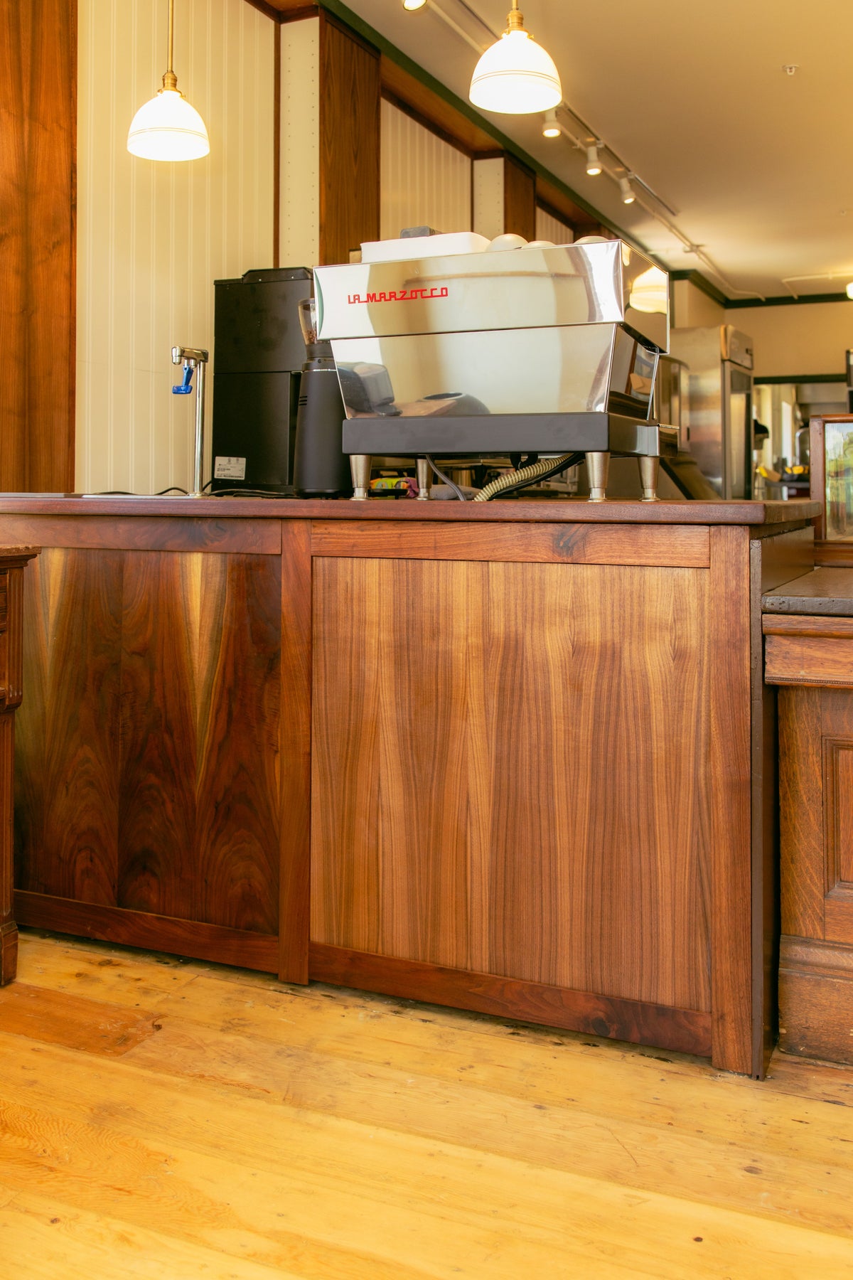 Back counter